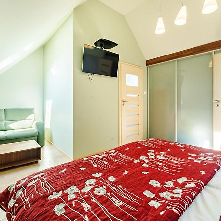 Apartamenty Everysky - Komuny Paryskiej Карпач Екстер'єр фото
