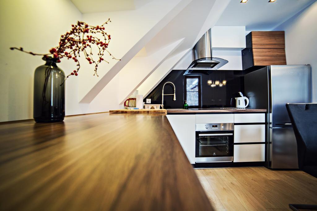 Apartamenty Everysky - Komuny Paryskiej Карпач Екстер'єр фото